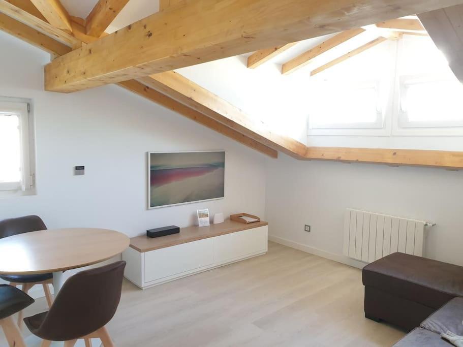 Apto. Central - Newly Refurbished! Santander Extérieur photo